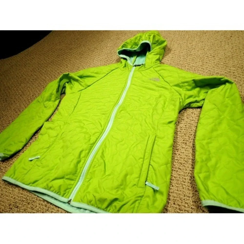 the NORTH FACE HOODED QUILTED FLEECE‎ LINED JACKET in Girl's Size XL 18 Green